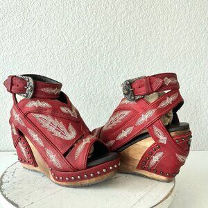 NEW Lane Boots LEXINGTON Womens Red Wedges 6 Western Sandals Cowgirl Wooden Heel